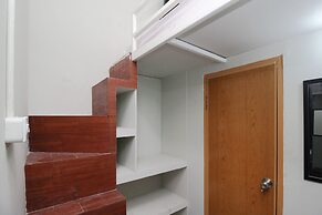 Kamar Keluarga Bandara IV Syariah