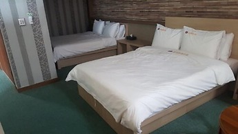 Tongyeong Tourist Hotel