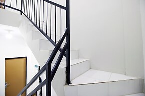 Kamar Keluarga Bandara VII Syariah