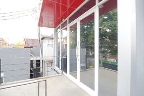 Kamar Keluarga Kemanggisan Syariah