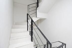 Kamar Keluarga Kemanggisan Syariah