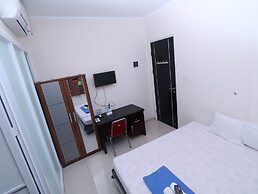 Kamar Keluarga Tanah Abang