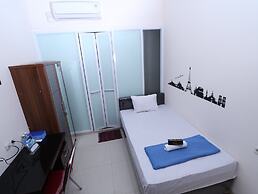 Kamar Keluarga Tanah Abang