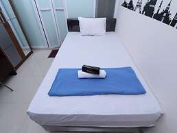 Kamar Keluarga Tanah Abang