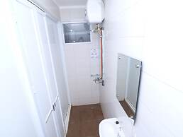 Kamar Keluarga Tanah Abang