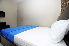 Kamar Keluarga Kampung Bali III Syariah