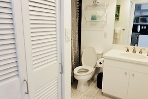 Ilikai Hotel Condo Vacations