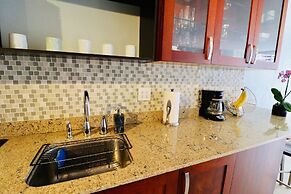 Ilikai Marina Condo Vacations