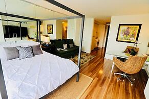 Ilikai Marina Condo Vacations