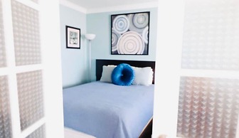 Ilikai Marina Condo Vacations