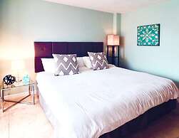 Ilikai Marina Condo Vacations