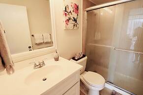 Ilikai Marina Condo Vacations