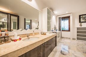 Villa Bali Castle Nusa Dua