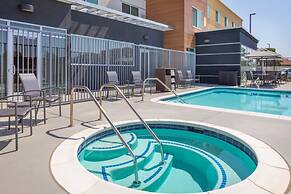 Fairfield Inn & Suites by Marriott Fresno North/Shaw Avenue