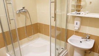 40 Let Pobedy Hotel