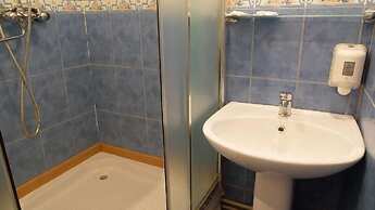 40 Let Pobedy Hotel