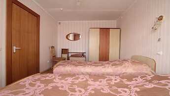 40 Let Pobedy Hotel