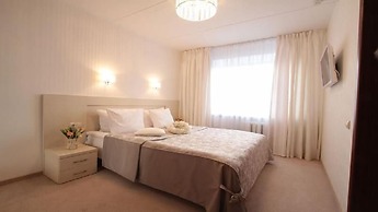 40 Let Pobedy Hotel