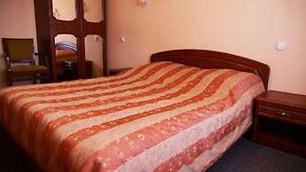 40 Let Pobedy Hotel