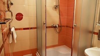 40 Let Pobedy Hotel