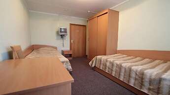 40 Let Pobedy Hotel