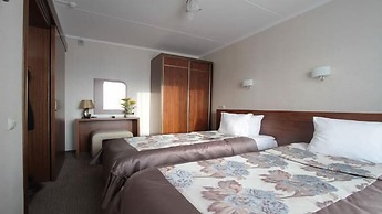 40 Let Pobedy Hotel