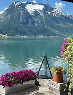 Vollsnes Feriehus Stryn