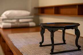 Mireuk Mireuk Hostel