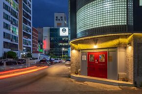 Mireuk Mireuk Hostel