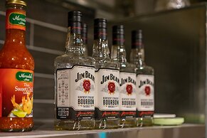 Mireuk Mireuk Hostel