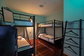 Mireuk Mireuk Hostel