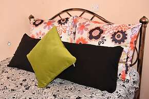 Sherry Homes Zuri Studio