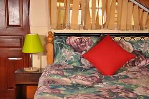 Sherry Homes Tulia Studios