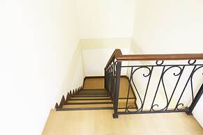 OYO 261 Sasono Putro Guest House