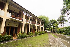 OYO 261 Sasono Putro Guest House
