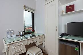 Phoenix Hotel Ha Long