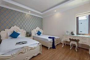 Phoenix Hotel Ha Long