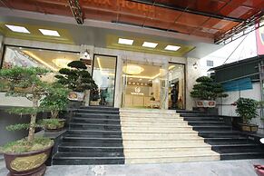 Phoenix Hotel Ha Long