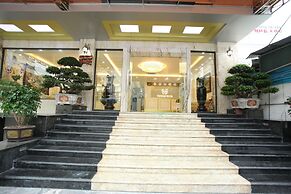 Phoenix Hotel Ha Long