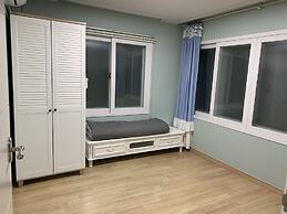 Tongyeong Camellia House