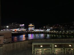 Tongyeong Camellia House