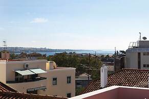Wondrous Terrace Apartment in Cascais