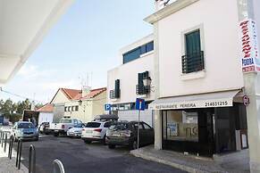 Wondrous Terrace Apartment in Cascais