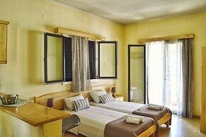 SunRose Beach Aparthotel