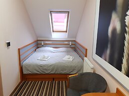 AIR Hotel