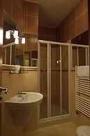 AIR Hotel