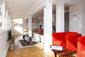 Cascais Downtown Apartment with sea view