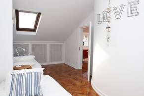 Cascais Downtown Apartment with sea view