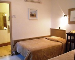 Logis Hôtel les Capucins