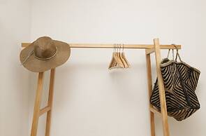 Cushy Apartment with garden in Estoril